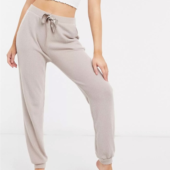 Mink Co-Ord Ribbed Set | Sweatpants + Hooded Top - Picture 7 of 7